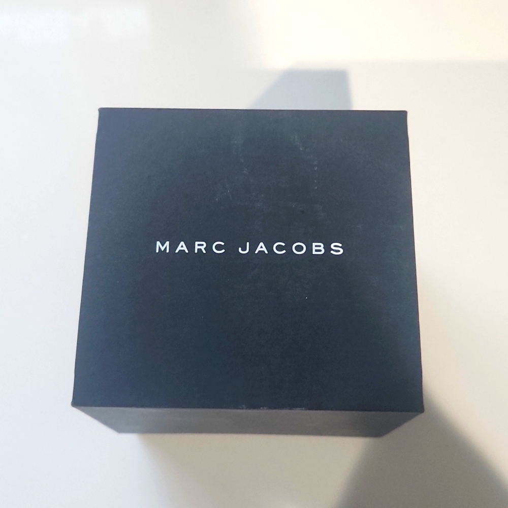 NWT MARC JACOBS WATCH